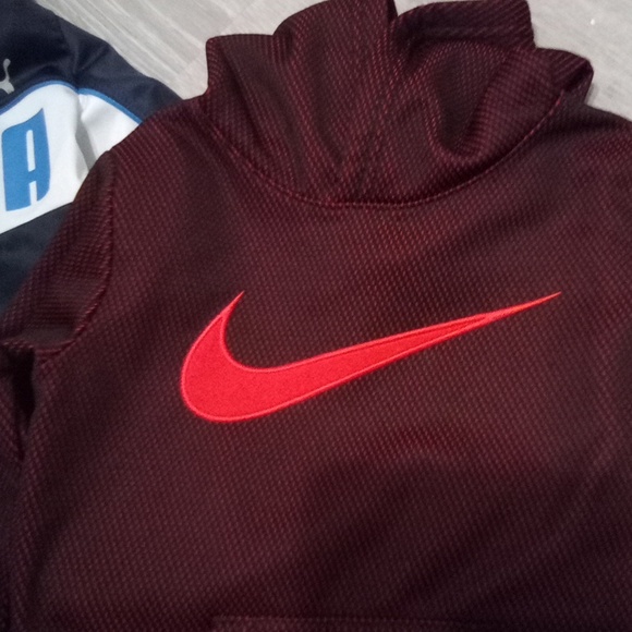 Puma and Nike Sweatshirts Size 5 Small Boys - Picture 2 of 3